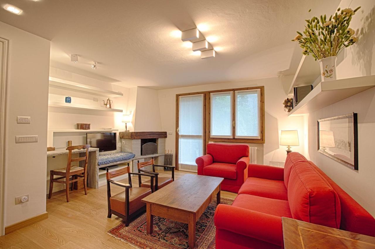 Joivy Superb Apartments For 6 With Mountain View And Garden In Курмайор Экстерьер фото