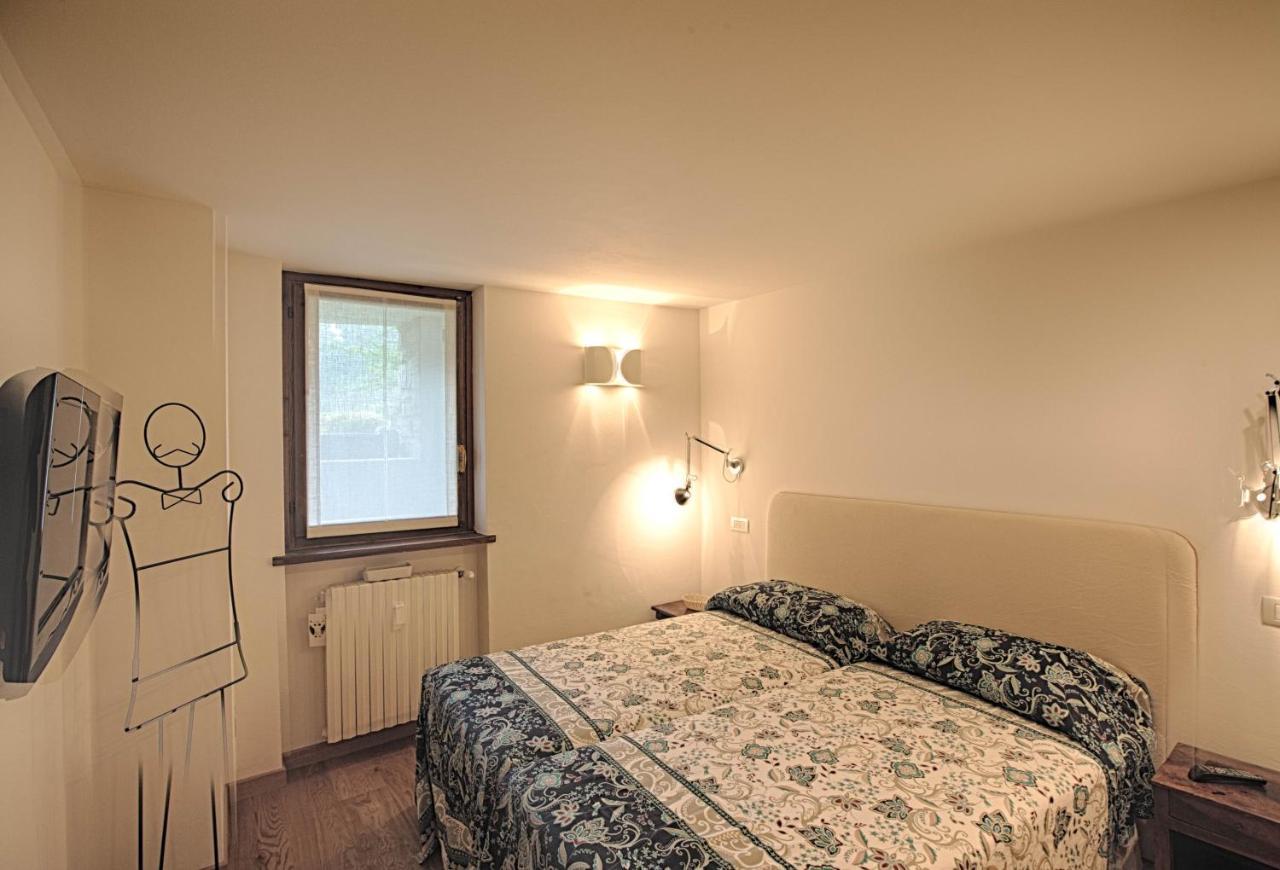 Joivy Superb Apartments For 6 With Mountain View And Garden In Курмайор Экстерьер фото